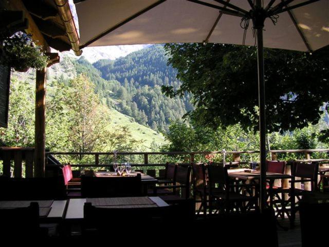 לה גראב Hotel Des Alpes - Skiers & Bikers Lodge מראה חיצוני תמונה