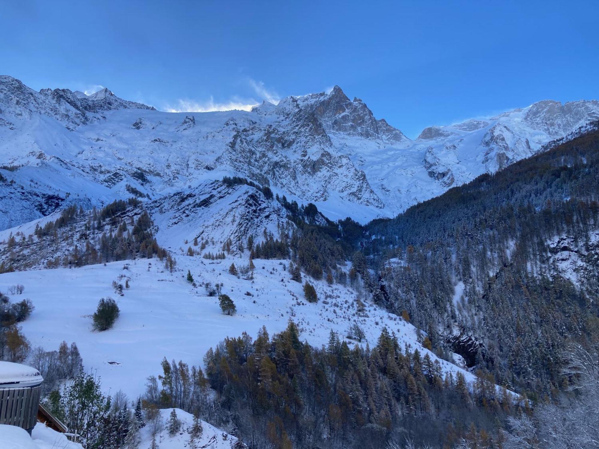 לה גראב Hotel Des Alpes - Skiers & Bikers Lodge מראה חיצוני תמונה